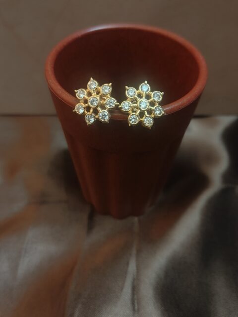 Ear Stud -Micro gold plating