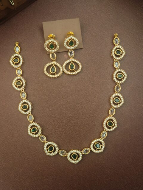 Emerald Halo Necklace Set